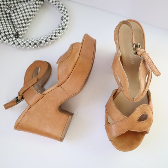 Audley London Shoes - Audley London 70s style platform wedge leather clogs 36.5